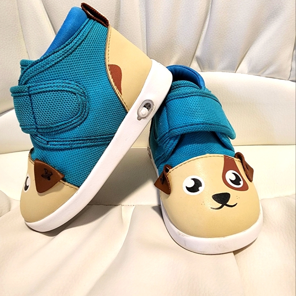 Ikiki squeak shoes toddler size 5